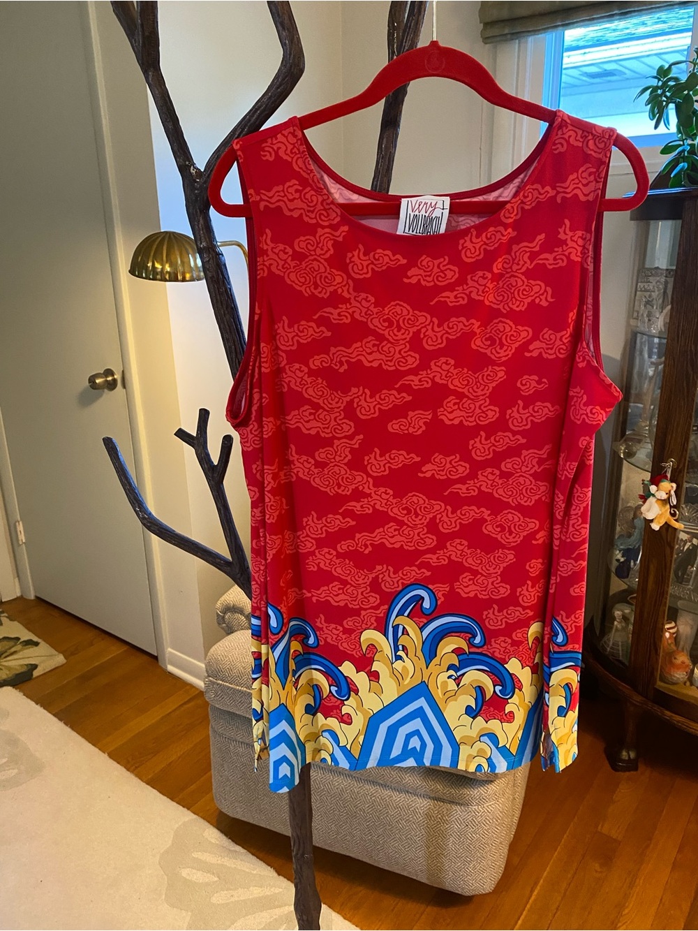 Very Vollbrach Sleeveless Printed Tank Top
XL